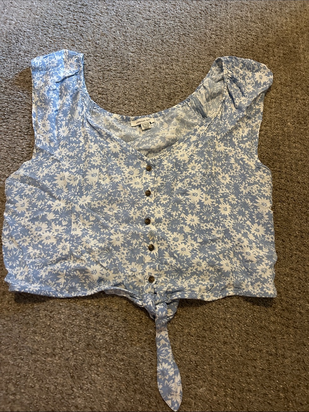 American Eagle Outfitters Light Blue & White Floral Tie-Front Crop Top